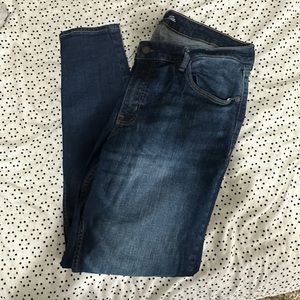 Women’s skinny jeans size 18